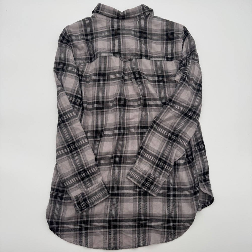 American Eagle Soft Plaid Flannel Shirt Womens Medium Boyfriend Fit Grey Black - Picture 4 of 5